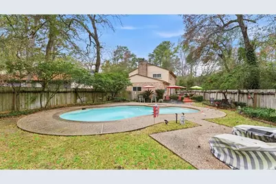 18 Still Glen Court, The Woodlands, TX 77381 - Photo 3