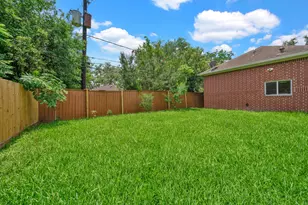 4317 Willowbend Blvd, Houston, TX 77035 - Photo 5