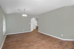 405 Magnolia Estates Dr, League City, TX 77573 - Photo 7