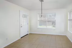 405 Magnolia Estates Dr, League City, TX 77573 - Photo 13
