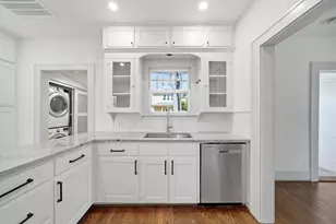 1111 Winston St, Houston, TX 77009 - Photo 9