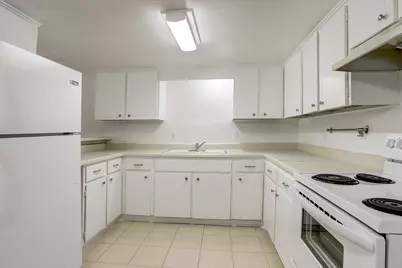 1624 Marshall Street #05, Houston, TX 77006 - Photo 3