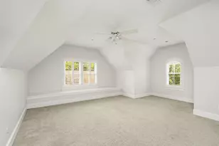 4605 Huisache St, Bellaire, TX 77401 - Photo 35