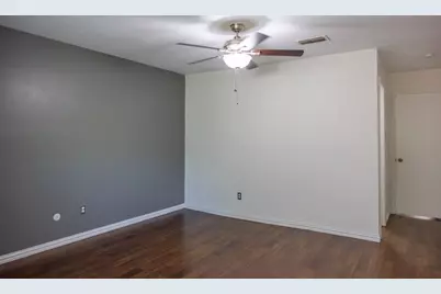 9517 Fondren Road, Houston, TX 77074 - Photo 11