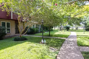 9517 Fondren Rd, Houston, TX 77074 - Photo 7