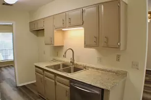 8690 Manion Dr, Beaumont, TX 77706 - Photo 7