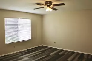 8690 Manion Dr, Beaumont, TX 77706 - Photo 19