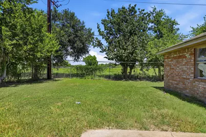 6614 Indian Lake Drive, Houston, TX 77489 - Photo 39