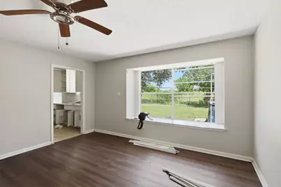 6614 Indian Lake Drive, Houston, TX 77489 - Photo 15