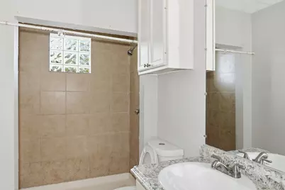6614 Indian Lake Drive, Houston, TX 77489 - Photo 33