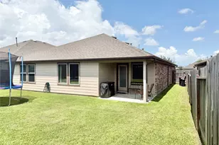 3939 Country Club Dr, Baytown, TX 77521 - Photo 37