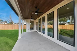 1638 Wakefield Dr, Houston, TX 77018 - Photo 5