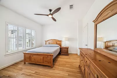 811 Patterson Street, Houston, TX 77007 - Photo 11