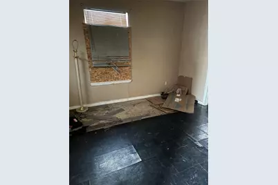 4710 Antha Street, Houston, TX 77016 - Photo 9
