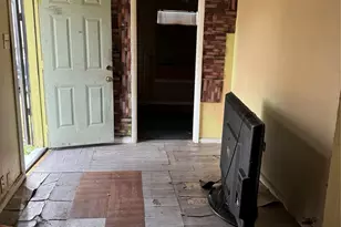 4710 Antha St, Houston, TX 77016 - Photo 5