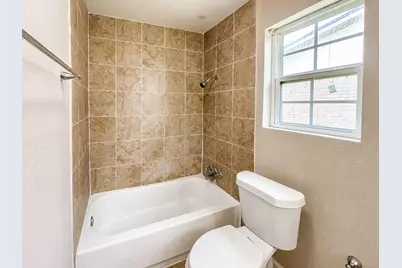 8607 Sherrywood Drive, Houston, TX 77044 - Photo 23