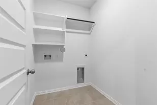 303 Landes Trl, Willis, TX 77318 - Photo 25