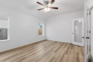 303 Landes Trl, Willis, TX 77318 - Photo 27