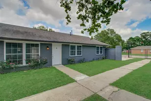 3911 Springmeadows St, Houston, TX 77080 - Photo 7