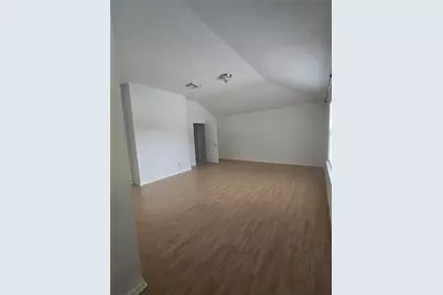 3006 Greenbriar Springs Drive, Houston, TX 77073 - Photo 5