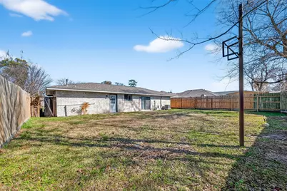 4511 Bayou Vista Drive, Houston, TX 77091 - Photo 33