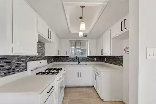 4511 Bayou Vista Dr, Houston, TX 77091 - Photo 13