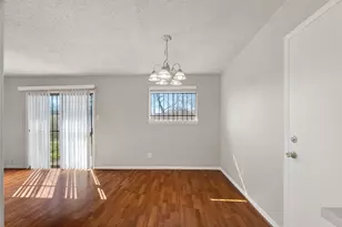 4511 Bayou Vista Dr, Houston, TX 77091 - Photo 11