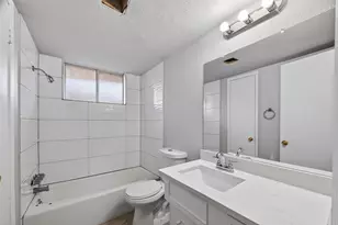 4511 Bayou Vista Dr, Houston, TX 77091 - Photo 25