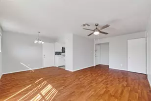 4511 Bayou Vista Dr, Houston, TX 77091 - Photo 7