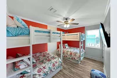 917 Westview, Crystal Beach, TX 77650 - Photo 11