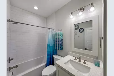 917 Westview, Crystal Beach, TX 77650 - Photo 13