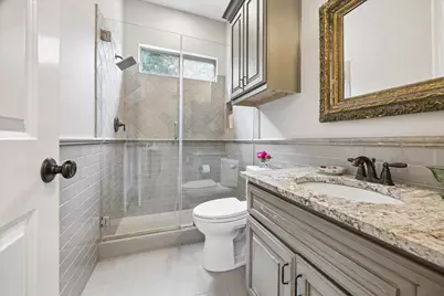 6151 Chevy Chase Drive, Houston, TX 77057 - Photo 27