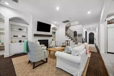 6151 Chevy Chase Drive, Houston, TX 77057 - Photo 7