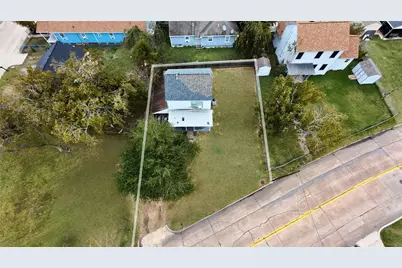 2312 Missouri Street, Baytown, TX 77520 - Photo 9