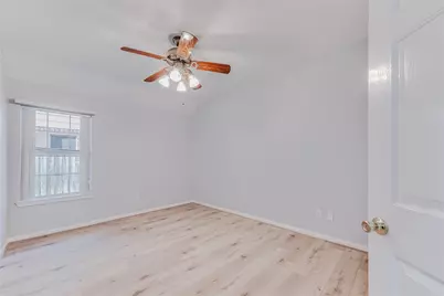 2311 Piney Woods Drive, Pearland, TX 77581 - Photo 19