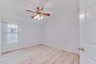 2311 Piney Woods Dr, Pearland, TX 77581 - Photo 19