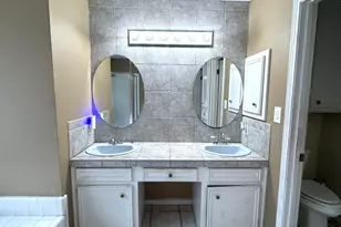 111 Trentwood Cir, Victoria, TX 77901 - Photo 17