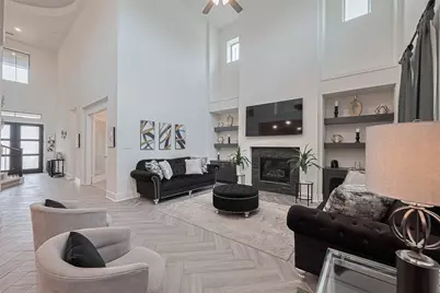 9014 Meadow Bridge Drive, Missouri City, TX 77459 - Photo 9