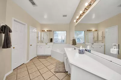 5703 Bishops Glen Court, Houston, TX 77084 - Photo 13
