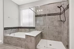 2813 Summer Indigo Trl, Pearland, TX 77089 - Photo 19