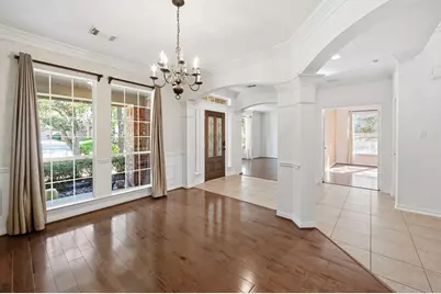 51 N Scribewood Circle, The Woodlands, TX 77382 - Photo 11