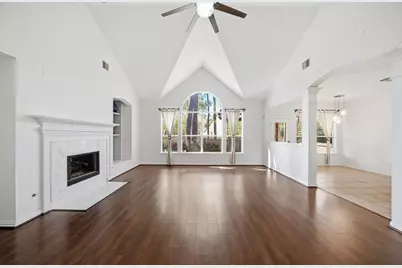 51 N Scribewood Circle, The Woodlands, TX 77382 - Photo 23