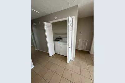 6423 S Briar Bayou Drive, Houston, TX 77072 - Photo 7