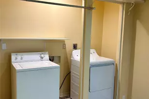 4046 Woodfin St, Houston, TX 77025 - Photo 19