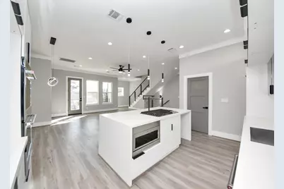 602 W 28th Street #A, Houston, TX 77008 - Photo 7