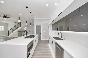 602 W 28th St, Houston, TX 77008 - Photo 15