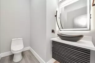 602 W 28th St, Houston, TX 77008 - Photo 21