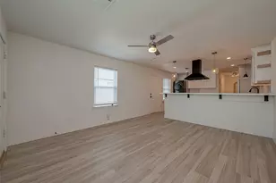 915 Adele St, Houston, TX 77009 - Photo 7