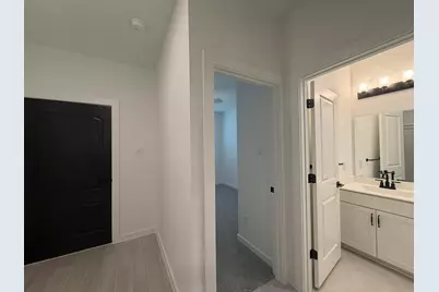 4727 Bay Vista Drive, Baytown, TX 77523 - Photo 7