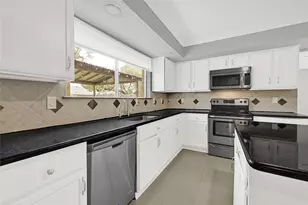 16722 Kieth Harrow Blvd, Houston, TX 77084 - Photo 9